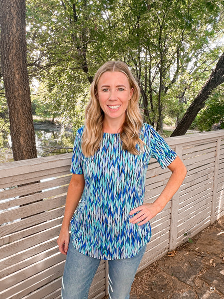 Jordan Blue Geometric Short Sleeve Top - Ribbons and Spice Boutique