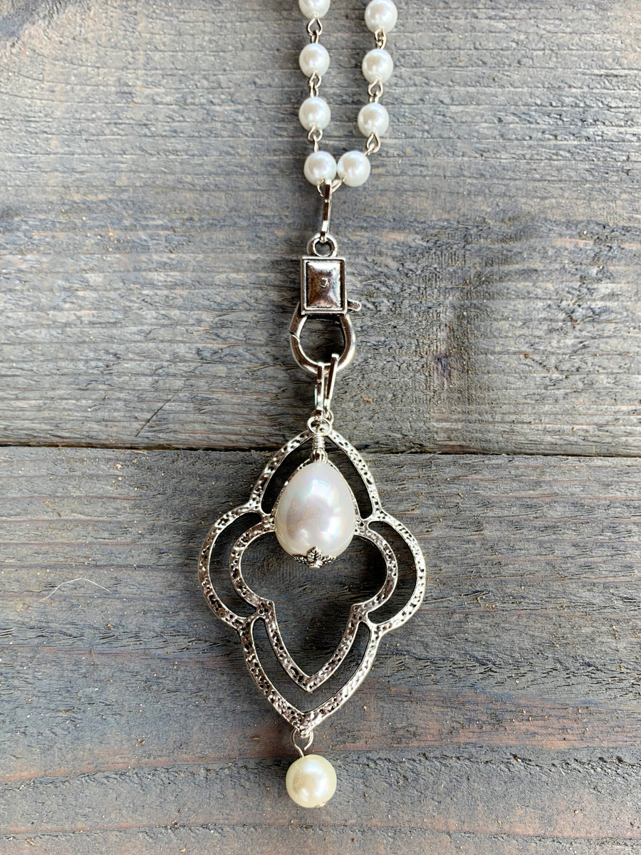 Classic Pearl Necklace Ribbons and Spice Boutique