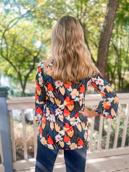 Cathy Tulip Print Bell Sleeve Top