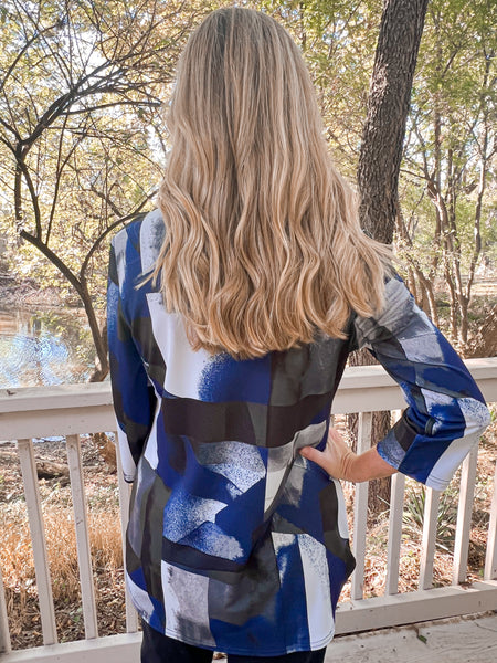 Mimi Navy and White Geometric Top