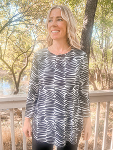 Esme Black and White Geometric Bell Sleeve Top - Ribbons and Spice Boutique