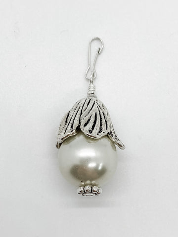 Pearl Color With Silver Top Detail - Ribbons and Spice Boutique