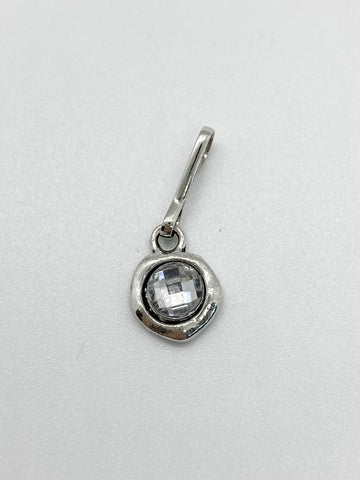 Silver Setting With Clear Stone Charm - Ribbons and Spice Boutique