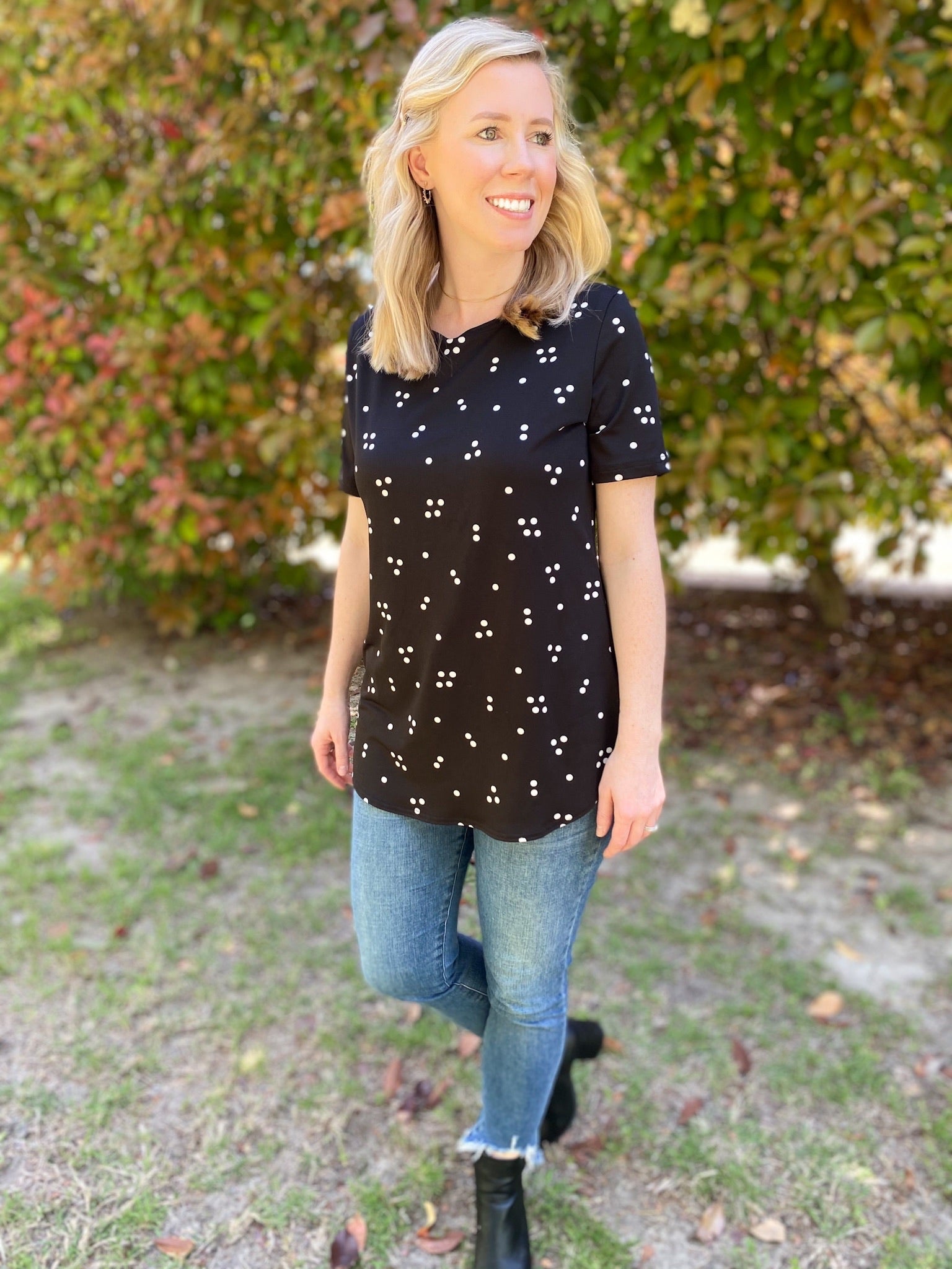 Heidi Black and White Dot Short Sleeve Top - Ribbons and Spice Boutique