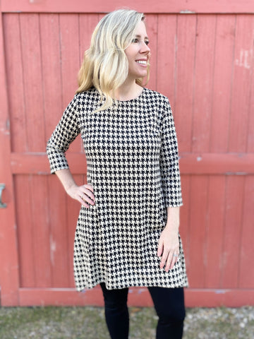 Makayla Houndstooth Print Tunic - Ribbons and Spice Boutique